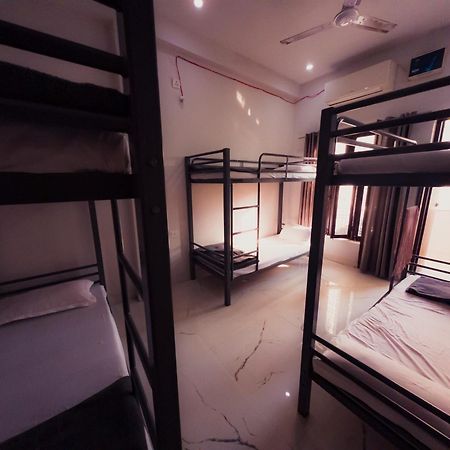Olt Hostel Rishīkesh Екстериор снимка