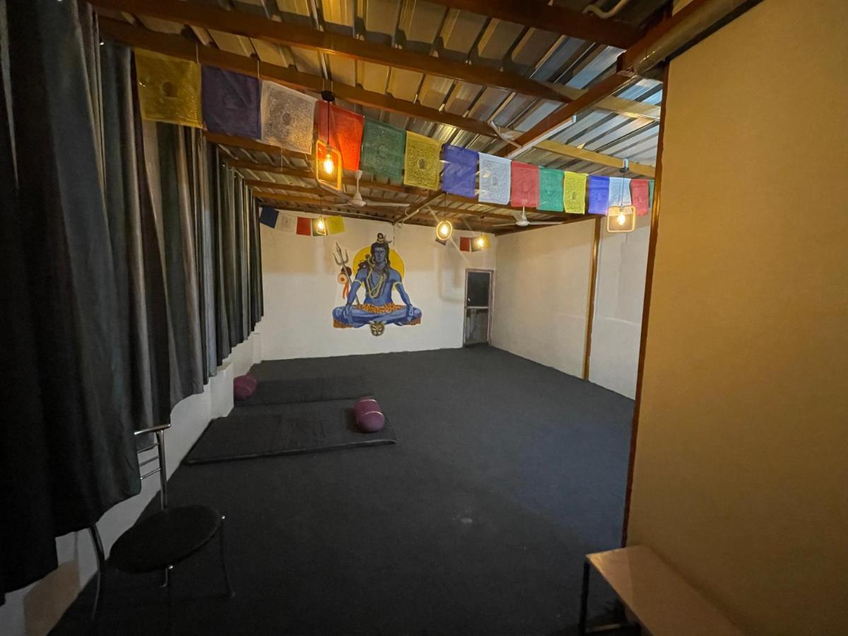 Olt Hostel Rishīkesh Екстериор снимка